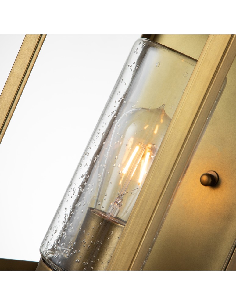 Quintiesse Średnia latarnia naścienna Atwater - 1 źródło światła - Postarzany mosiądz IP44 Elstead Lighting QN-ATWATER-M