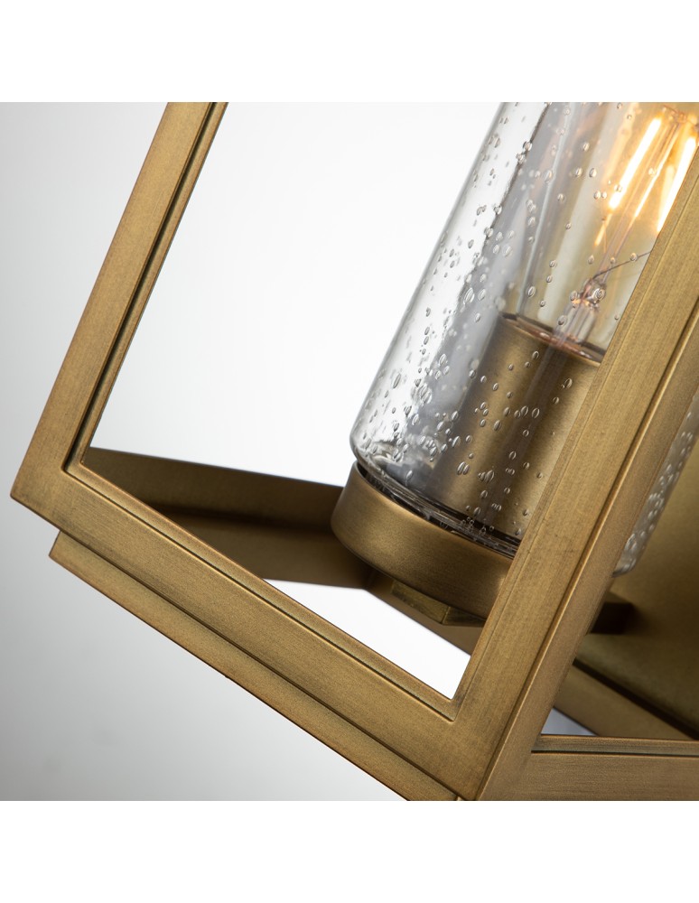 Quintiesse Średnia latarnia naścienna Atwater - 1 źródło światła - Postarzany mosiądz IP44 Elstead Lighting QN-ATWATER-M