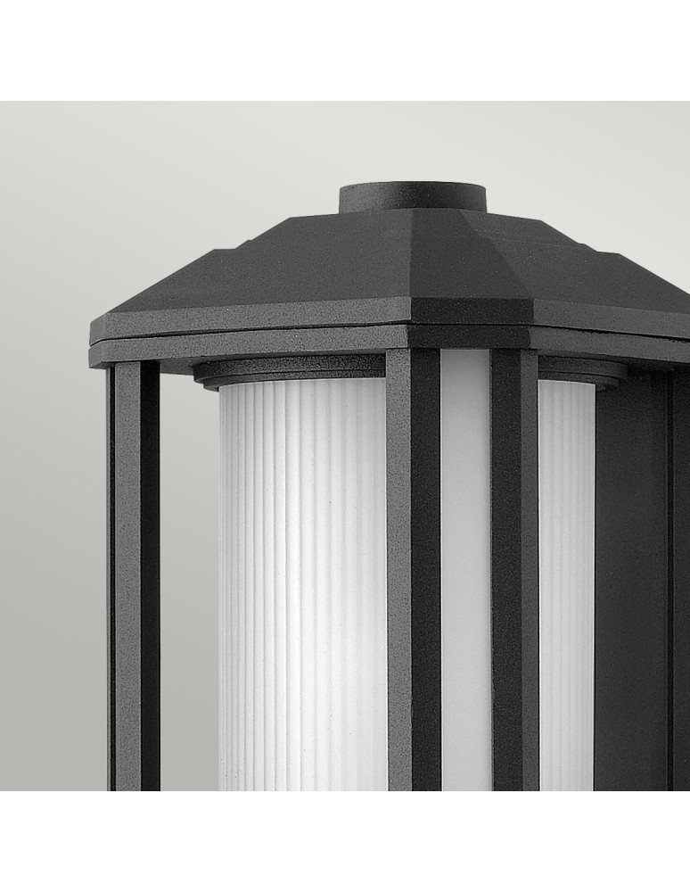 Quintiesse Mała latarnia naścienna Castelle - 1 źródło światła - Czarna IP44 Elstead Lighting QN-CASTELLE-S-BLK