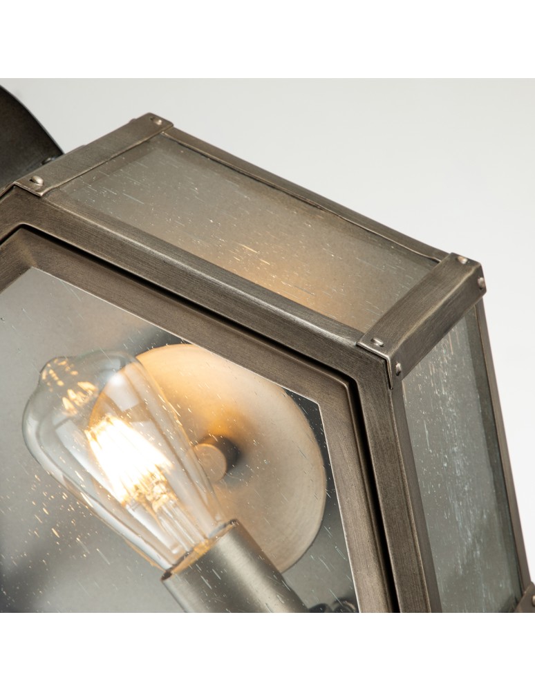 Quintiesse Średnia latarnia naścienna Heath - 1 źródło światła - Oksydowany brąz IP44 Elstead Lighting QN-HEATH-M-BU