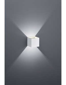 TRIO LOUIS Wall mounted 1 x SMD LED, 4.5W, 3000K, 450Lm, 10x10x10cm 223310131